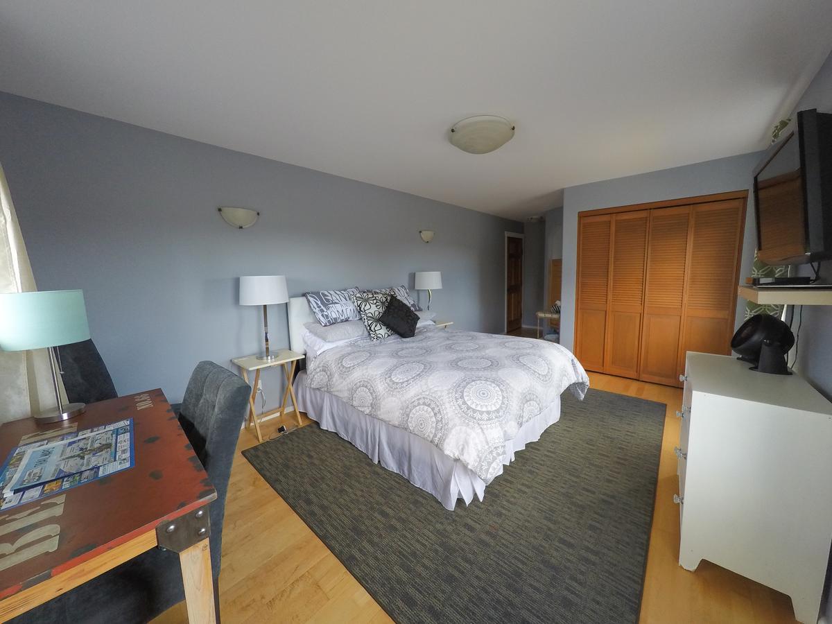 Money Pennies Bed And Breakfast Campbell River Ngoại thất bức ảnh
